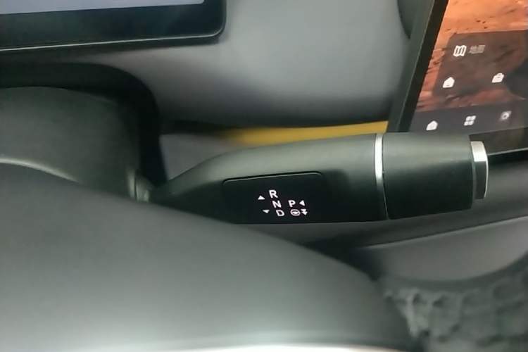 Used Leapmotor C10 2024 530 Comfort Edition Gear Lever