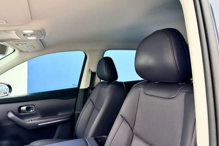 Used Leapmotor C10 2024 530 Comfort Edition Headliner