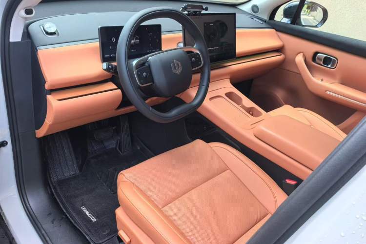 Used Leapmotor C10 2024 210 Smart Edition Interior 2