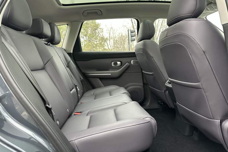 Used Leapmotor C10 2024 210 LiDAR Version Interior 4