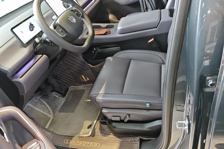 Used Leapmotor C10 2024 210 Smart Edition Left Front Seat