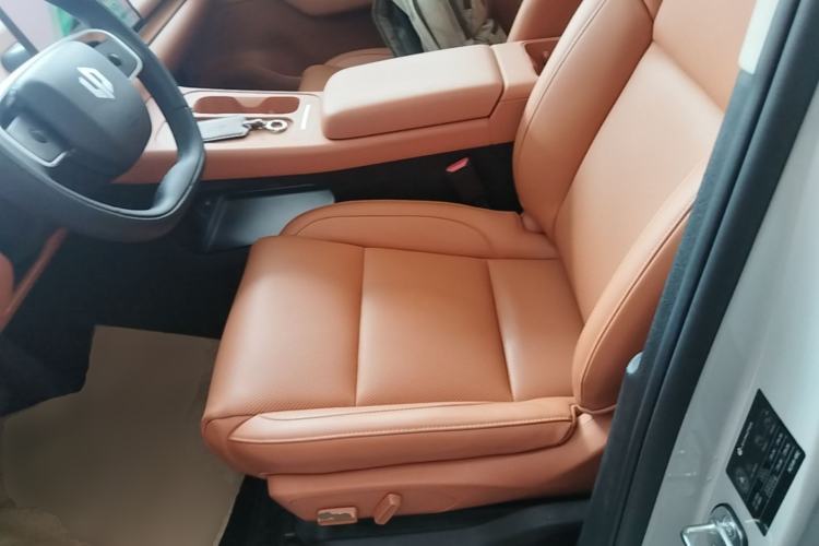 Used Leapmotor C10 2024 530 Smart Edition Left Front Seat