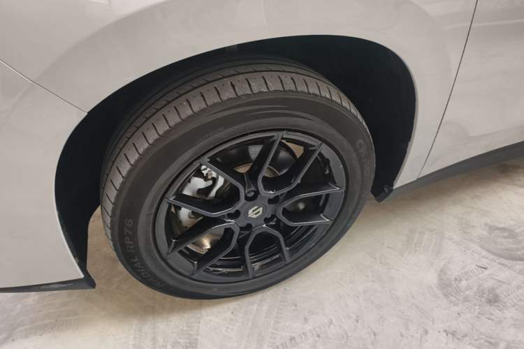 Used Leapmotor C10 2024 530 Smart Edition Left Front Wheel Hub
