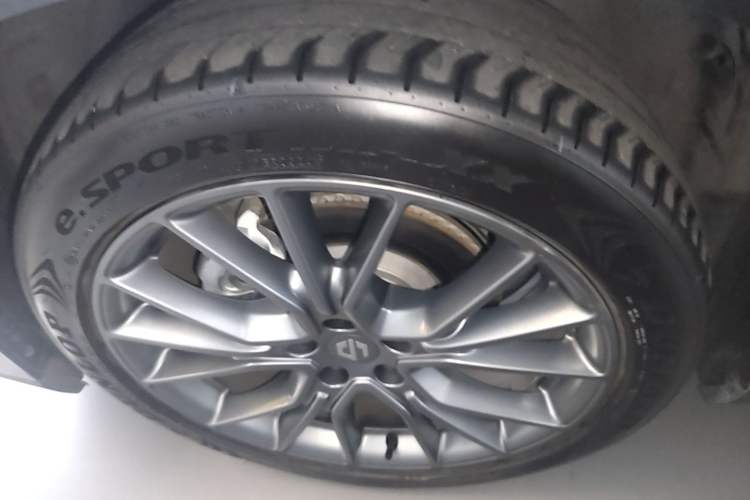 Used Leapmotor C10 2024 210 LiDAR Version Left Front Wheel Hub