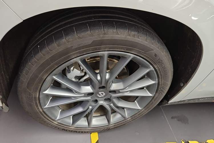 Used Leapmotor C10 2024 530 Smart Edition Left Front Wheel Hub