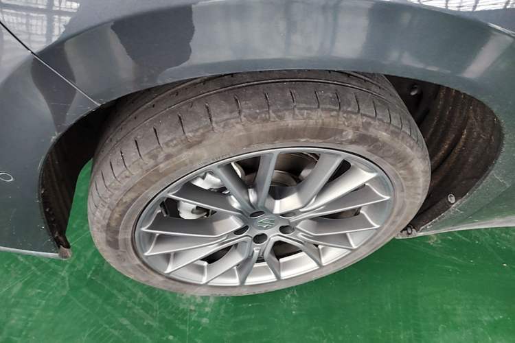 Used Leapmotor C10 2024 530 Smart Edition Left Front Wheel Hub