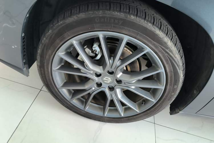 Used Leapmotor C10 2024 210 LiDAR Version Left Front Wheel Hub