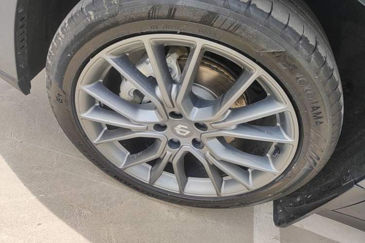 Used Leapmotor C10 2024 530 Comfort Edition Left Front Wheel Hub