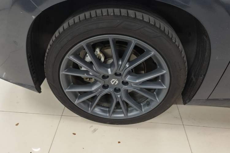 Used Leapmotor C10 2024 530 Smart Edition Left Front Wheel Hub