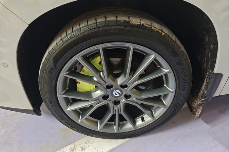 Used Leapmotor C10 2024 210 Smart Edition Left Front Wheel Hub