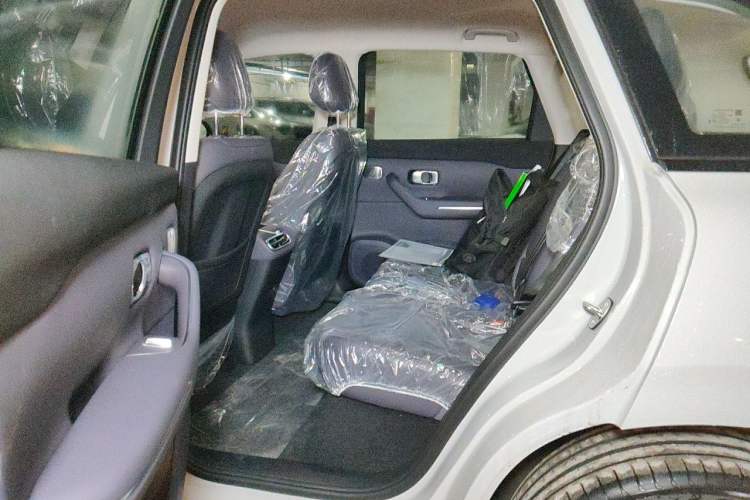 Used Leapmotor C10 2024 210 Comfort Edition Left Rear Seat