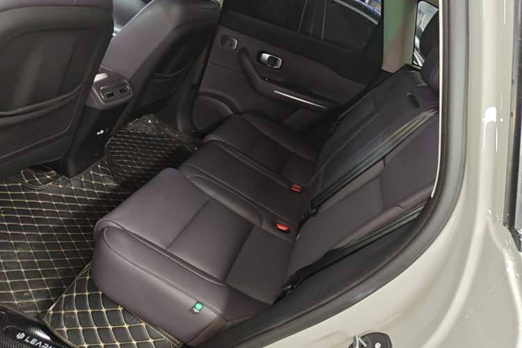 Used Leapmotor C10 2024 530 Smart Edition Left Rear Seat