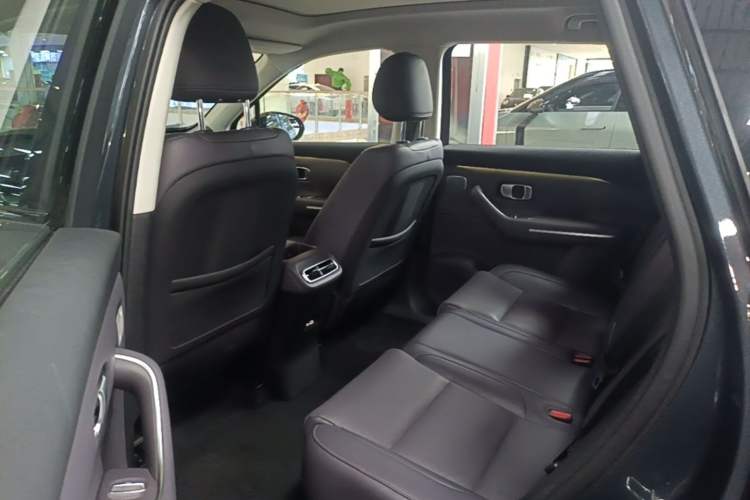 Used Leapmotor C10 2024 530 LiDAR Edition Left Rear Seat