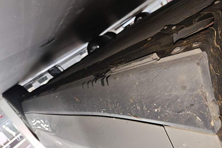Used Leapmotor C10 2024 530 Smart Edition Left Side Sill