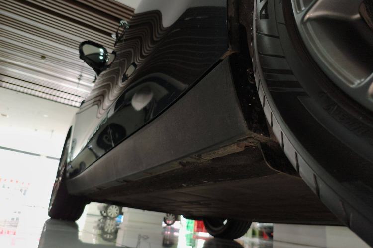 Used Leapmotor C10 2024 530 LiDAR Edition Left Side Sill