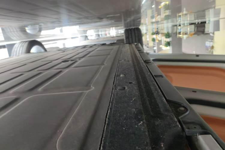 Used Leapmotor C10 2024 530 Smart Edition Left Side Sill