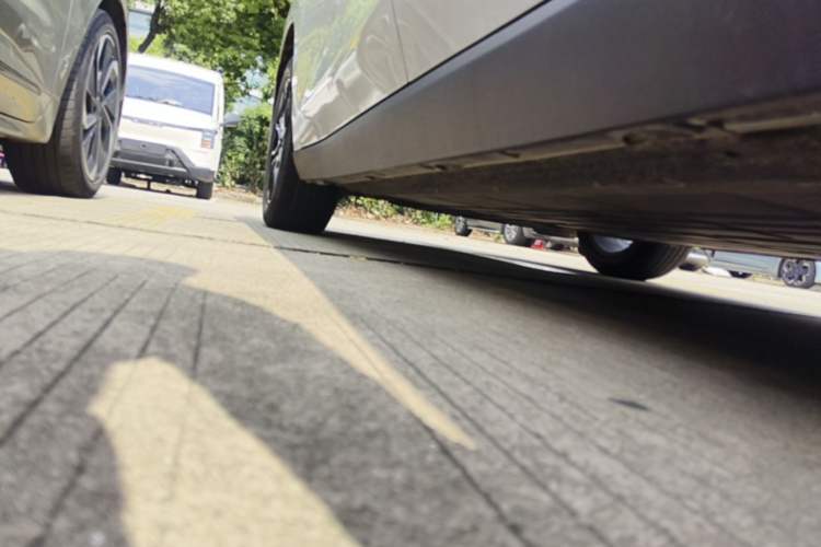 Used Leapmotor C10 2024 530 Comfort Edition Left Side Sill