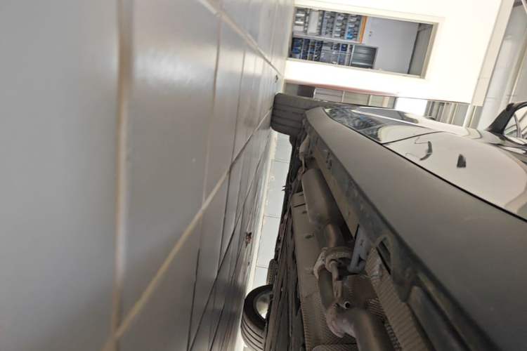 Used Leapmotor C10 2024 210 LiDAR Version Left Side Sill