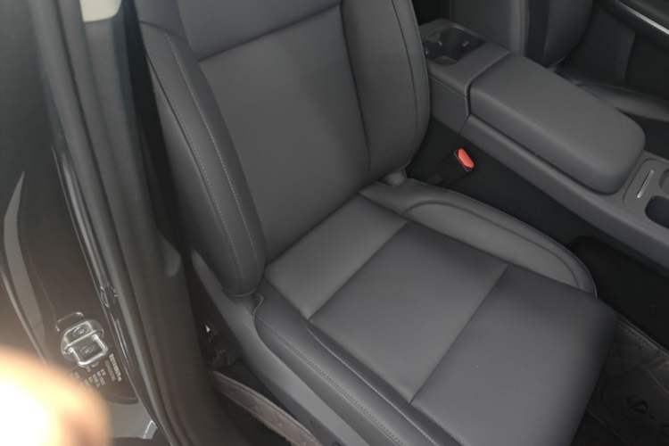 Used Leapmotor C10 2024 410 Comfort Edition Right Front Seat