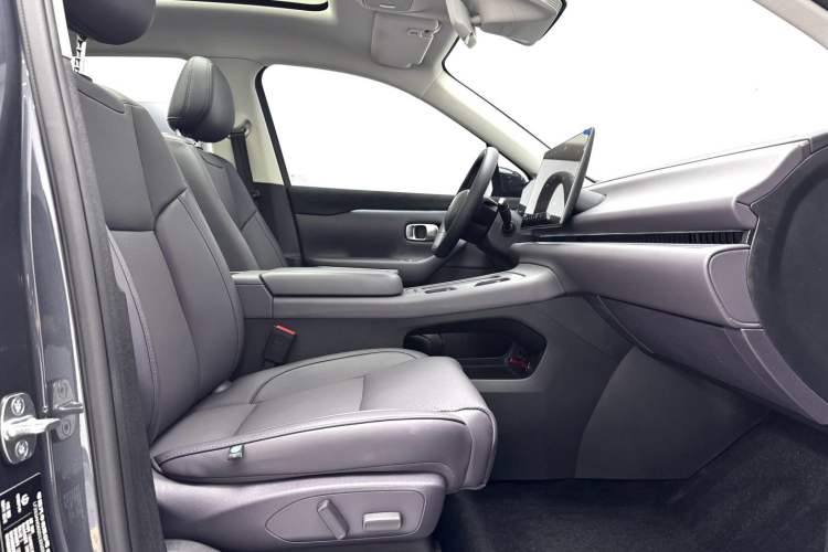 Used Leapmotor C10 2024 530 Smart Edition Right Front Seat