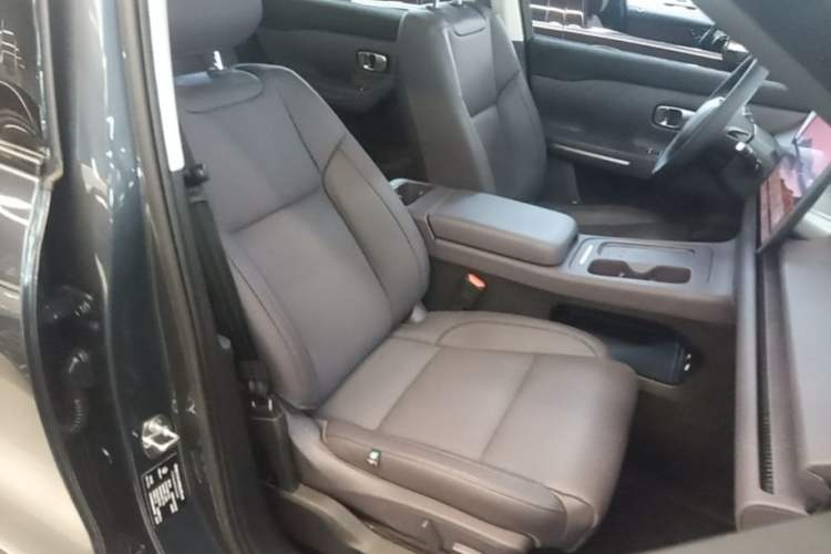 Used Leapmotor C10 2024 210 LiDAR Version Right Front Seat