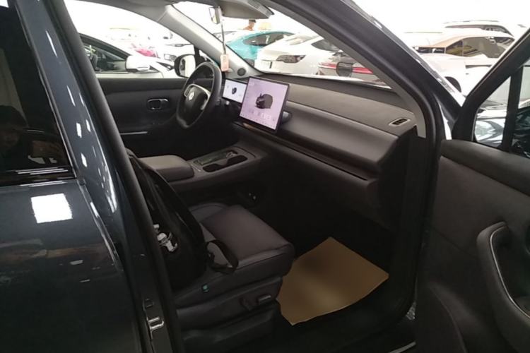 Used Leapmotor C10 2024 210 LiDAR Version Right Front Seat