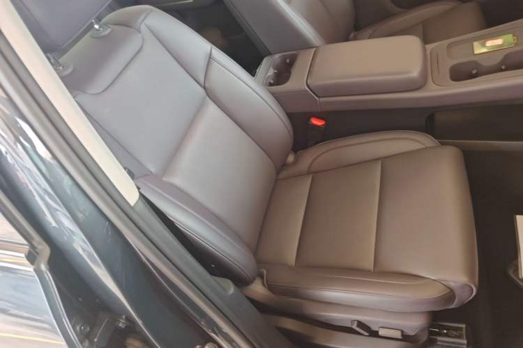 Used Leapmotor C10 2024 210 LiDAR Version Right Front Seat