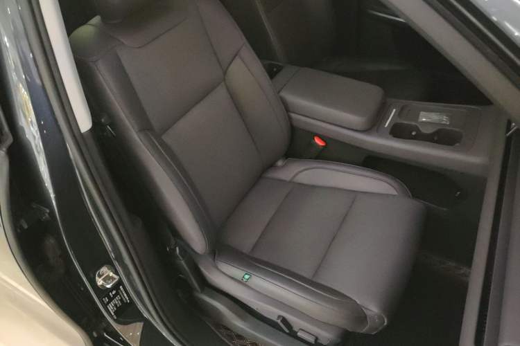 Used Leapmotor C10 2024 530 Smart Edition Right Front Seat