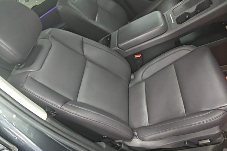 Used Leapmotor C10 2024 210 LiDAR Version Right Front Seat