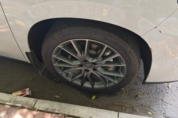 Used Leapmotor C10 2024 530 Smart Edition Right Front Wheel Hub