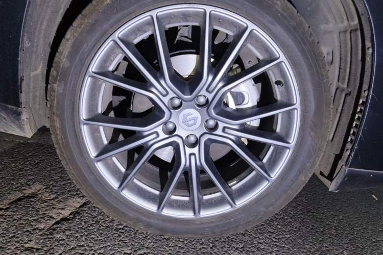 Used Leapmotor C10 2024 530 Comfort Edition Right Front Wheel Hub