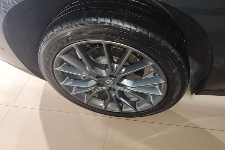 Used Leapmotor C10 2024 210 Smart Edition Right Rear Wheel Hub