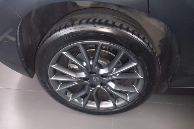 Used Leapmotor C10 2024 210 LiDAR Version Right Rear Wheel Hub