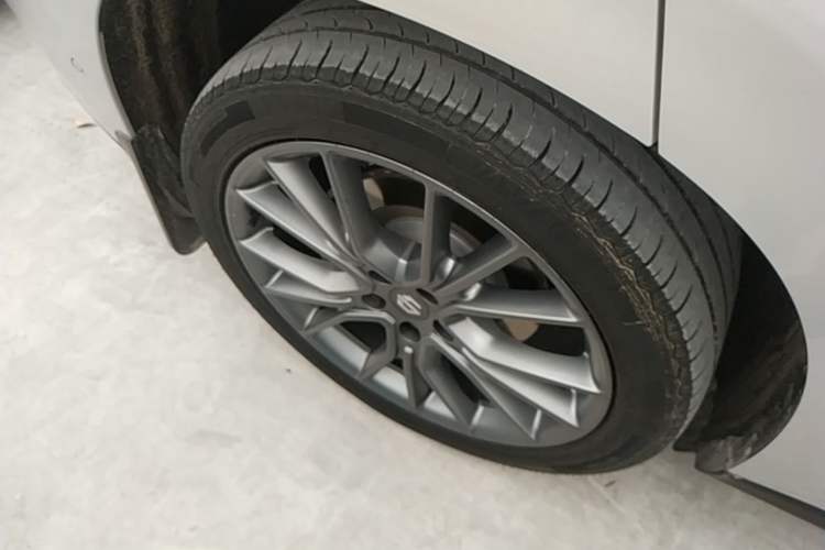 Used Leapmotor C10 2024 530 Smart Edition Right Rear Wheel Hub