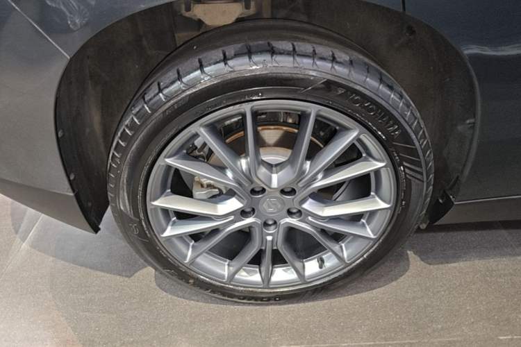 Used Leapmotor C10 2024 530 Comfort Edition Right Rear Wheel Hub