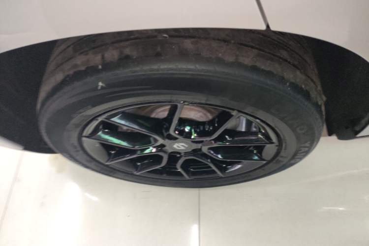 Used Leapmotor C10 2024 210 Comfort Edition Right Rear Wheel Hub
