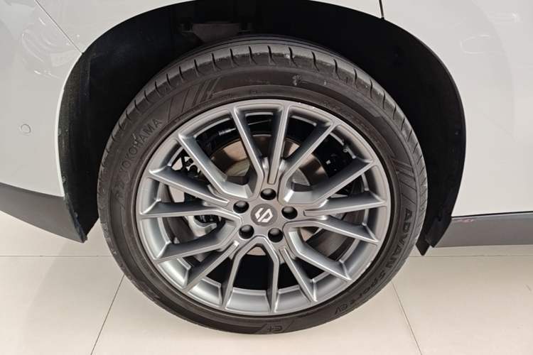 Used Leapmotor C10 2024 530 Smart Edition Right Rear Wheel Hub