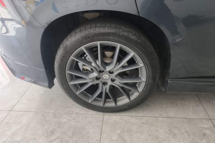 Used Leapmotor C10 2024 530 Comfort Edition Right Rear Wheel Hub