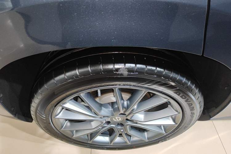 Used Leapmotor C10 2024 210 Smart Edition Right Rear Wheel Hub