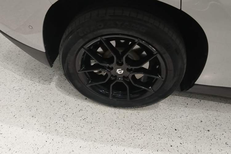 Used Leapmotor C10 2024 530 Smart Edition Right Rear Wheel Hub