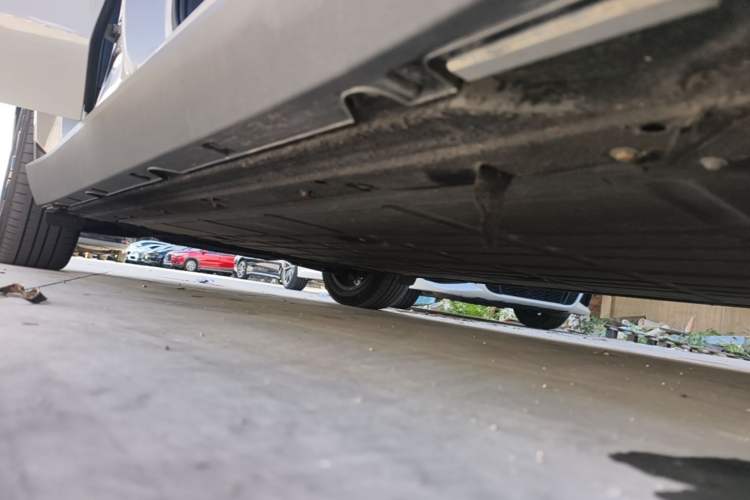 Used Leapmotor C10 2024 530 Smart Edition Right Side Sill