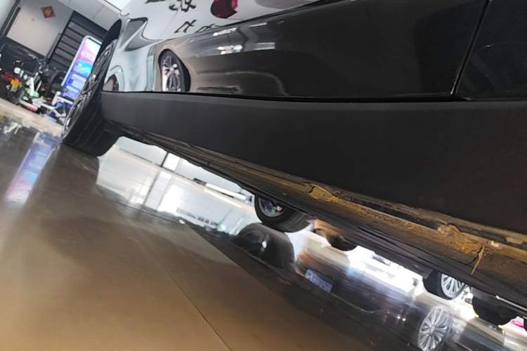 Used Leapmotor C10 2024 210 Smart Edition Right Side Sill