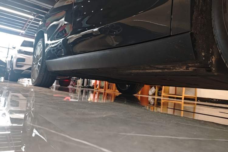 Used Leapmotor C10 2024 210 LiDAR Version Right Side Sill