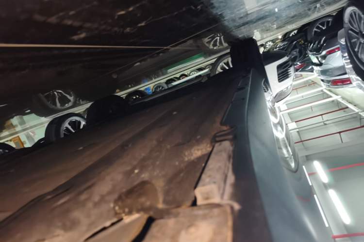 Used Leapmotor C10 2024 210 LiDAR Version Right Side Sill