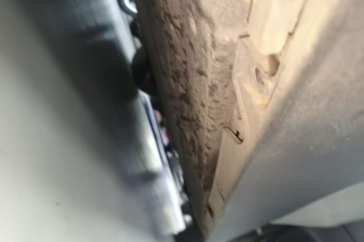 Used Leapmotor C10 2024 210 Smart Edition Right Side Sill