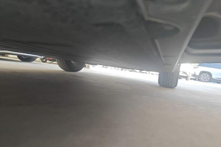Used Leapmotor C10 2024 410 Comfort Edition Right Side Sill