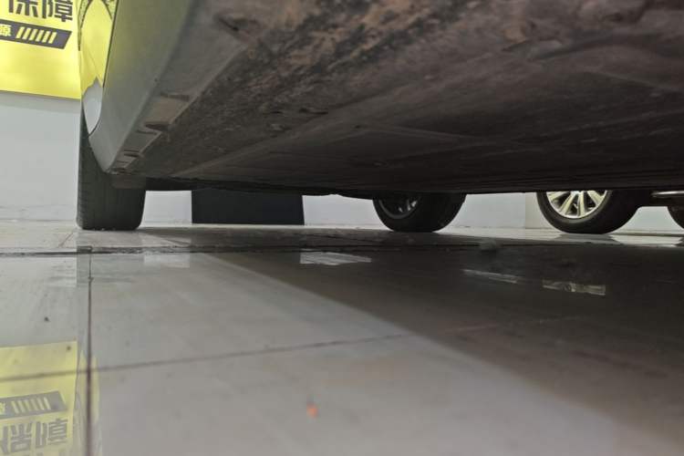 Used Leapmotor C10 2024 530 Smart Edition Right Side Sill