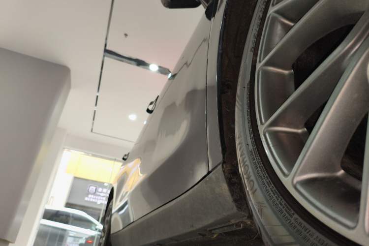 Used Leapmotor C10 2024 530 LiDAR Edition Right Side Sill