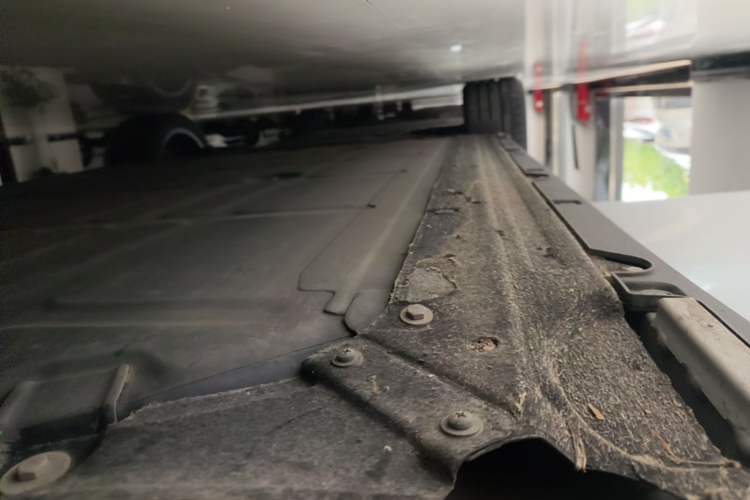 Used Leapmotor C10 2024 530 Smart Edition Right Side Sill