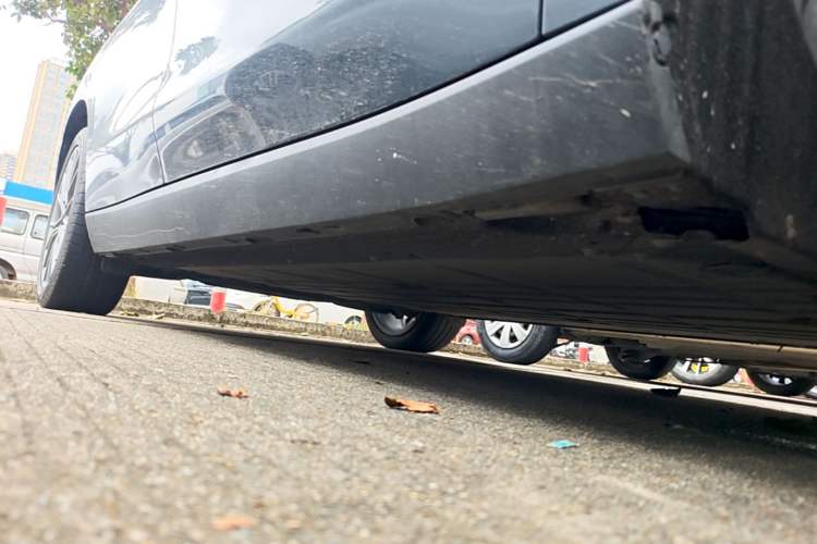 Used Leapmotor C10 2024 530 LiDAR Edition Right Side Sill